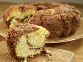 Cinnamon Walnut Coffeecake