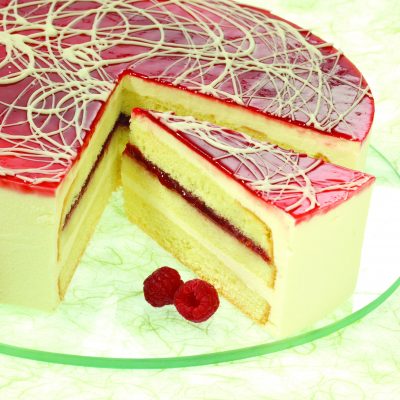 Limoncello Raspberry Cake