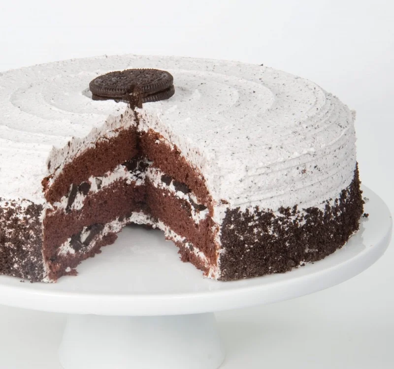 10" Oreo Cookie Cake