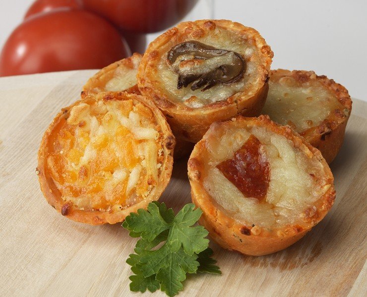 Mini Deep Dish Cheese Pizza