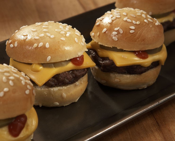 Mini Angus Cheeseburgers
