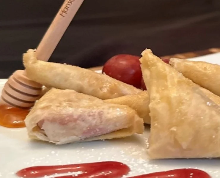 Black Cherry And Goat Cheese In Filo