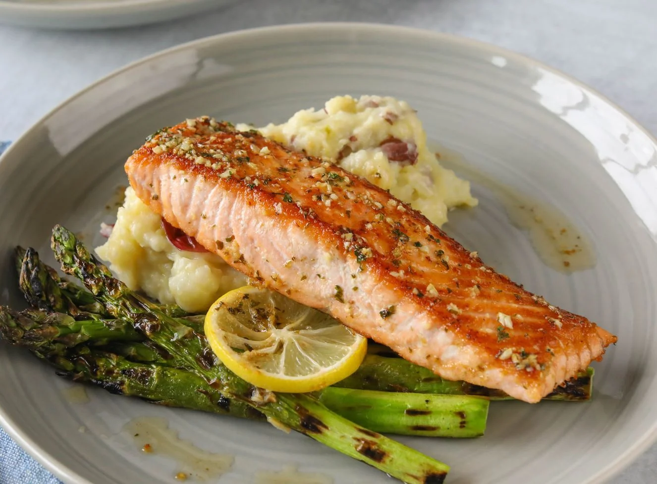 Ivp 6oz Salmon Filet